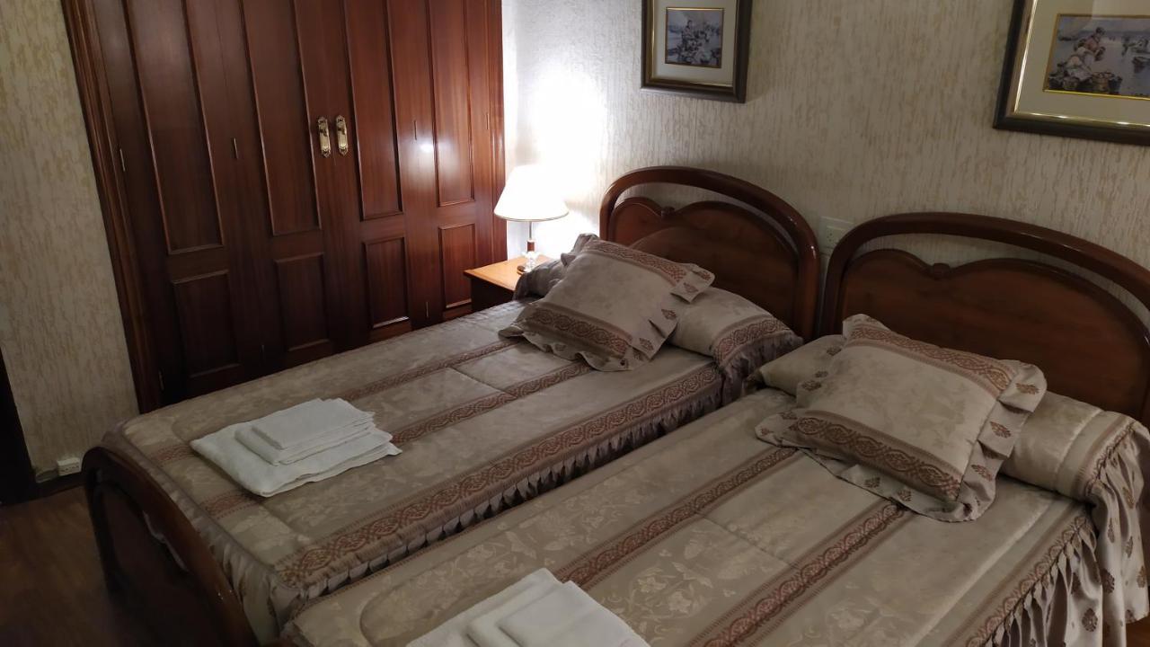 Habitacion Matrimonial Centro Ciudad Oviedo Eksteriør billede