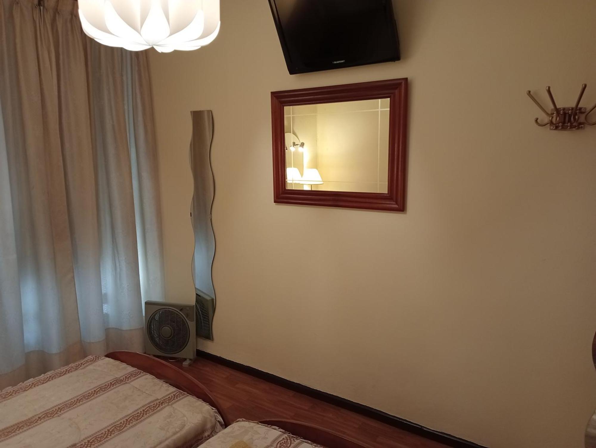 Habitacion Matrimonial Centro Ciudad Oviedo Eksteriør billede
